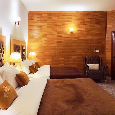 Grand Peace House II Bed & Breakfast Islamabad Bagian luar foto