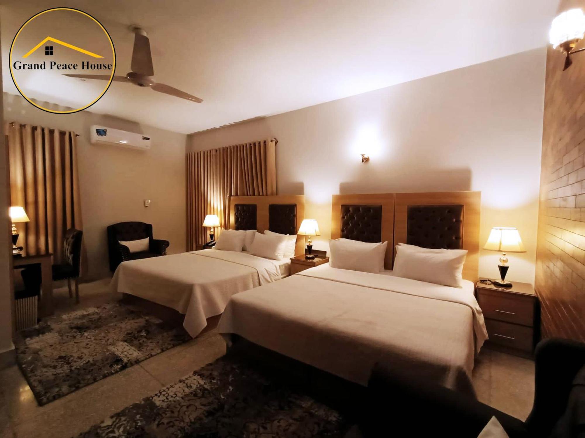 Grand Peace House II Bed & Breakfast Islamabad Bagian luar foto