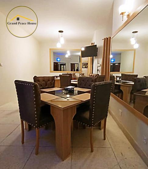Grand Peace House II Bed & Breakfast Islamabad Bagian luar foto