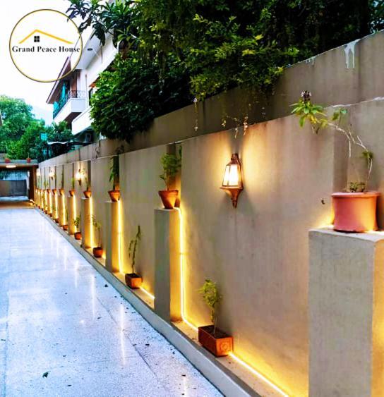 Grand Peace House II Bed & Breakfast Islamabad Bagian luar foto