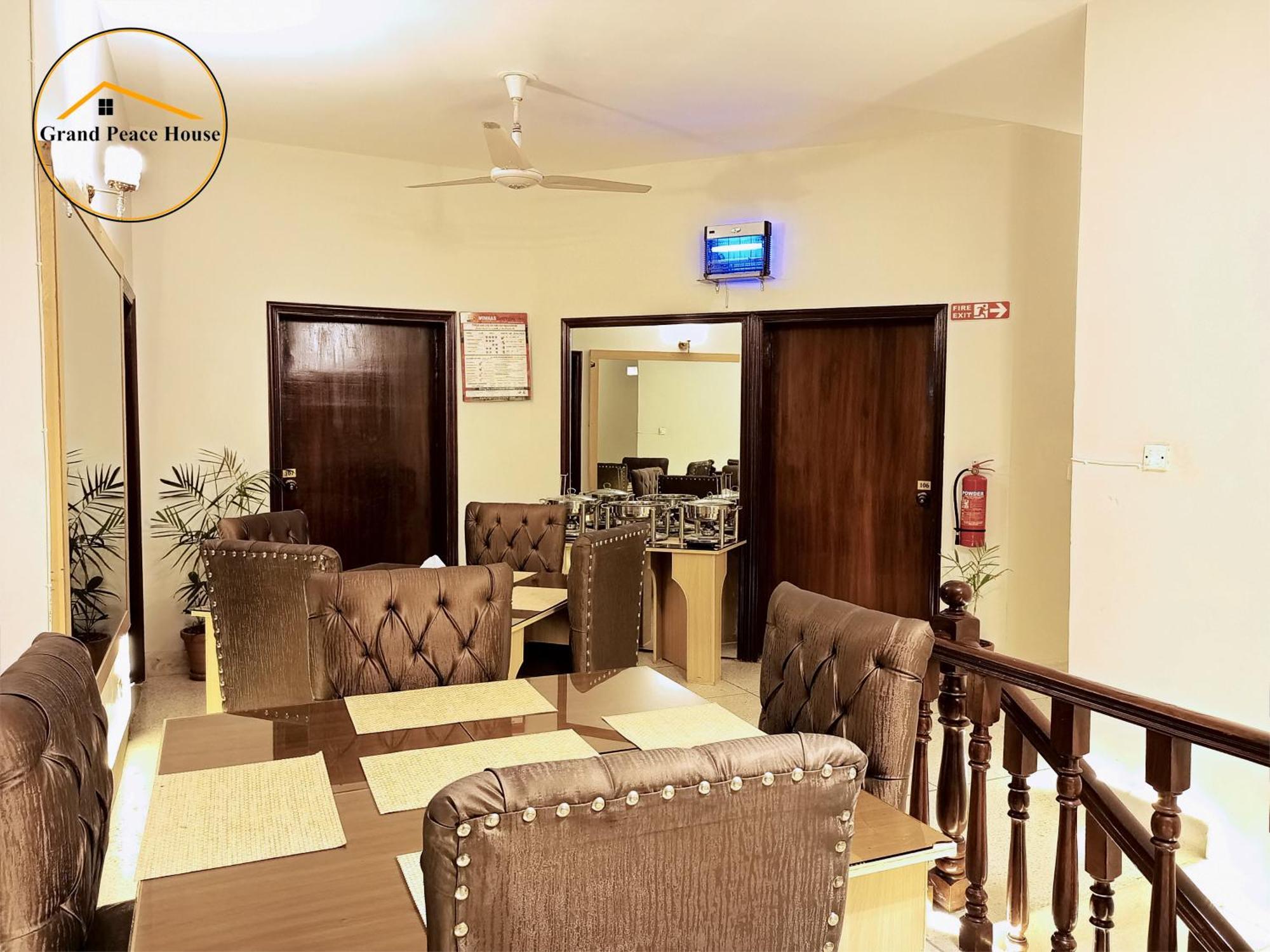 Grand Peace House II Bed & Breakfast Islamabad Bagian luar foto